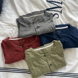 Banana republic linen tees